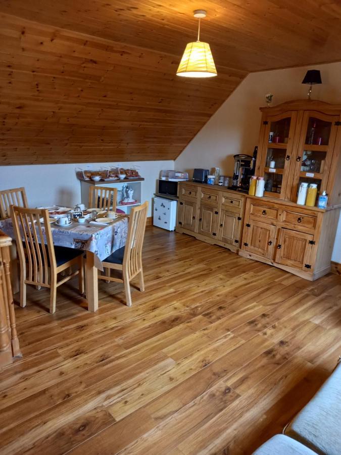 A New U Country Cottage Clynacartan Kültér fotó